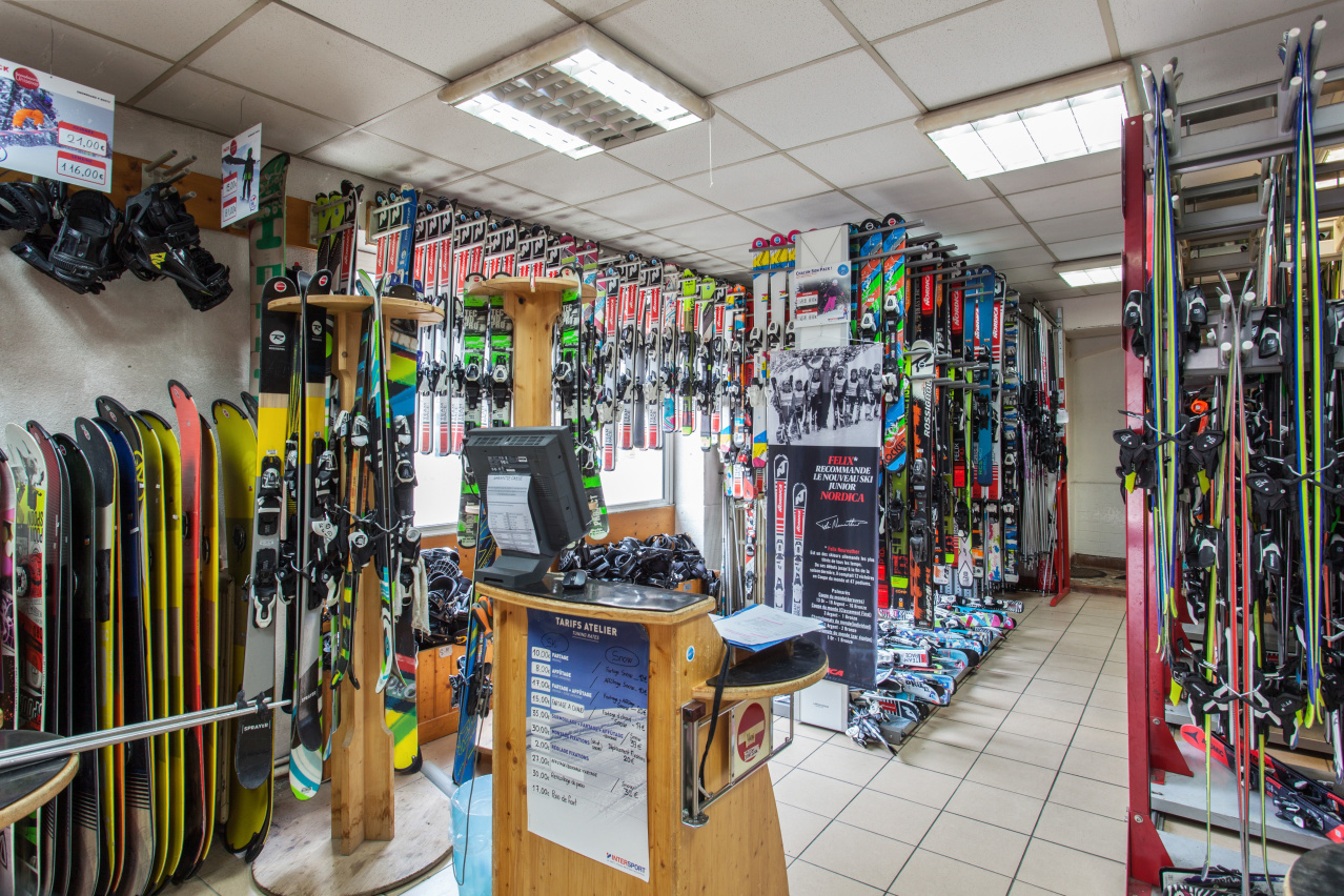 Nikita Sports Location Ski Ax Les Thermes